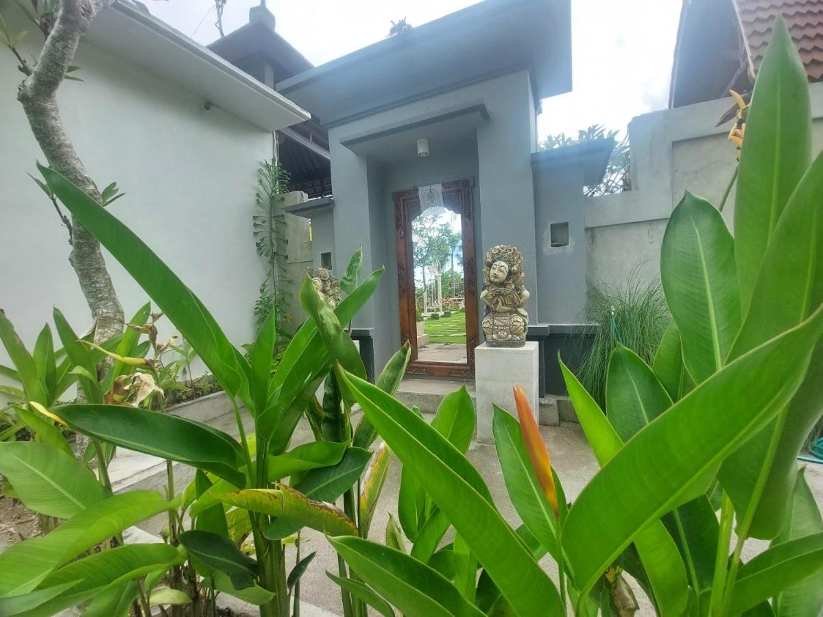 Innora Jungle Resort And Spa Batununggul Exterior foto